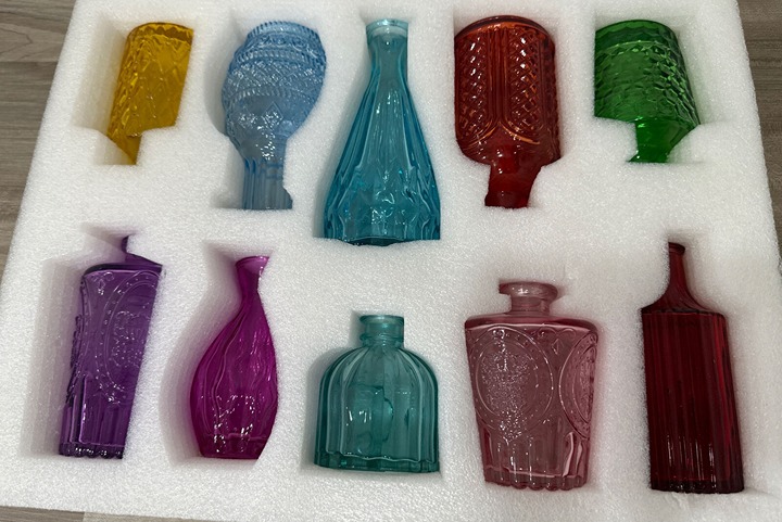 Colored Glass Bud Vase Set of 10 - Small Vases for Flowers Vintage Styles