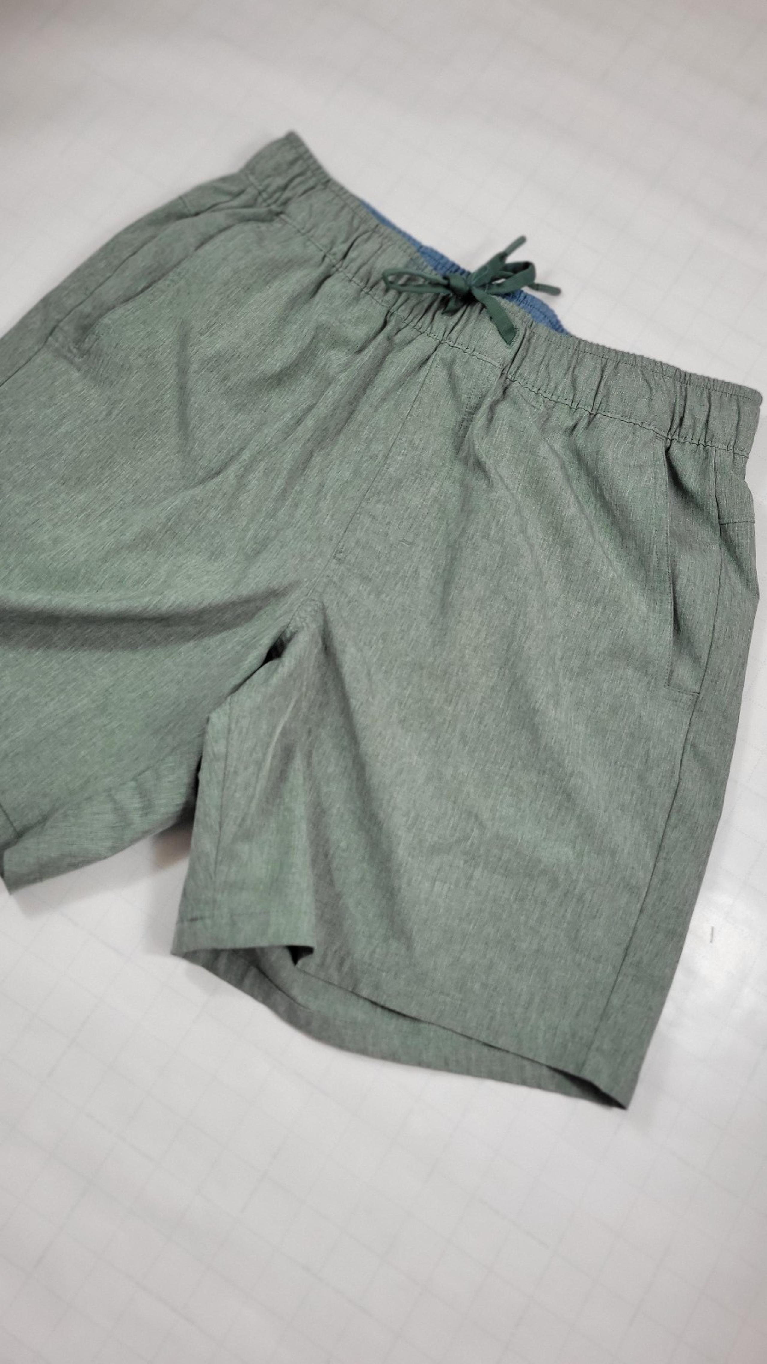 Eddie Bauer Shorts Men's Size Large Green