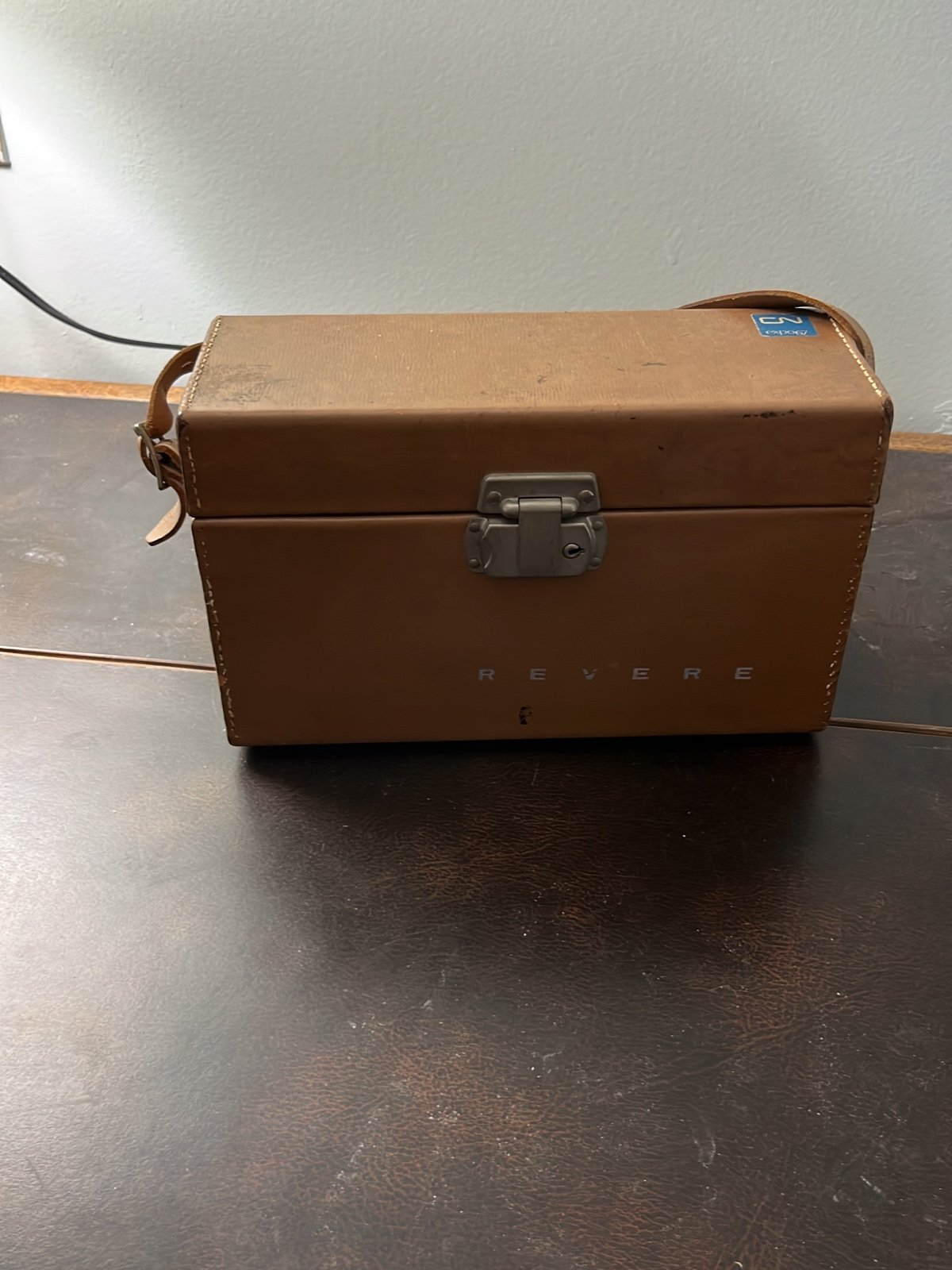 Vintage Revere Eye-Magic 8mm Power Zoom Camera