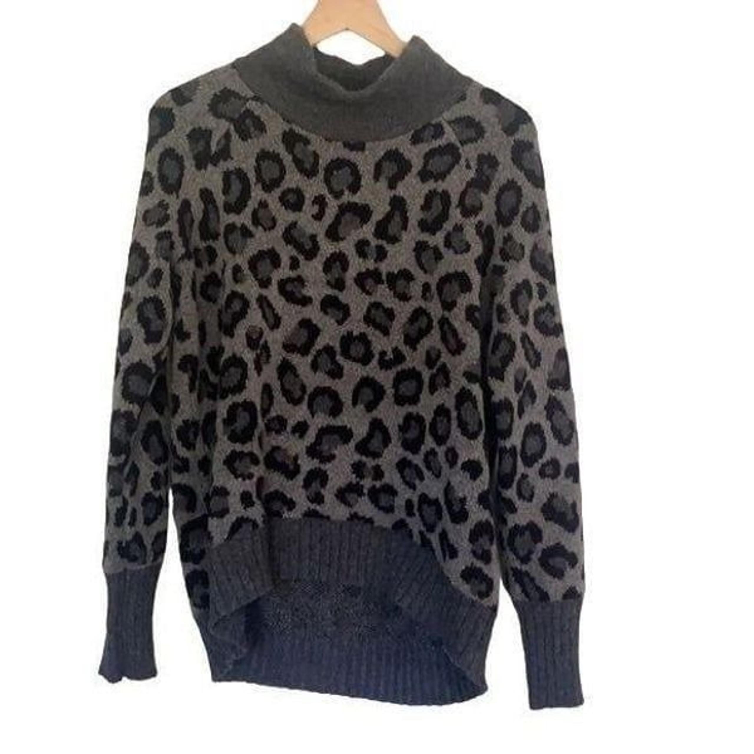 NWOT Cynthia Rowley Small Gray Black Leopard Mock Turtleneck Sweater Wool Blend