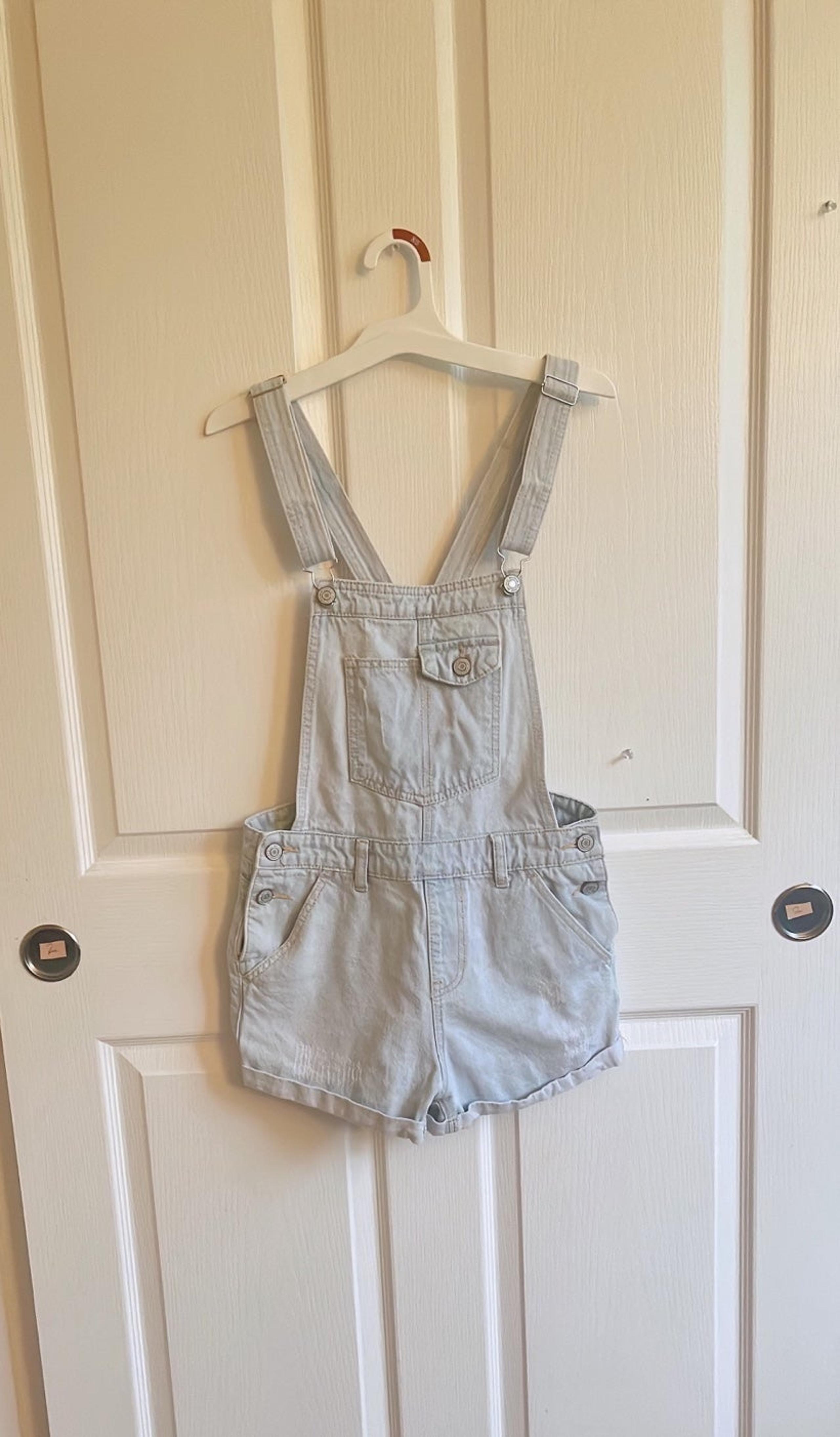 jumper shorts