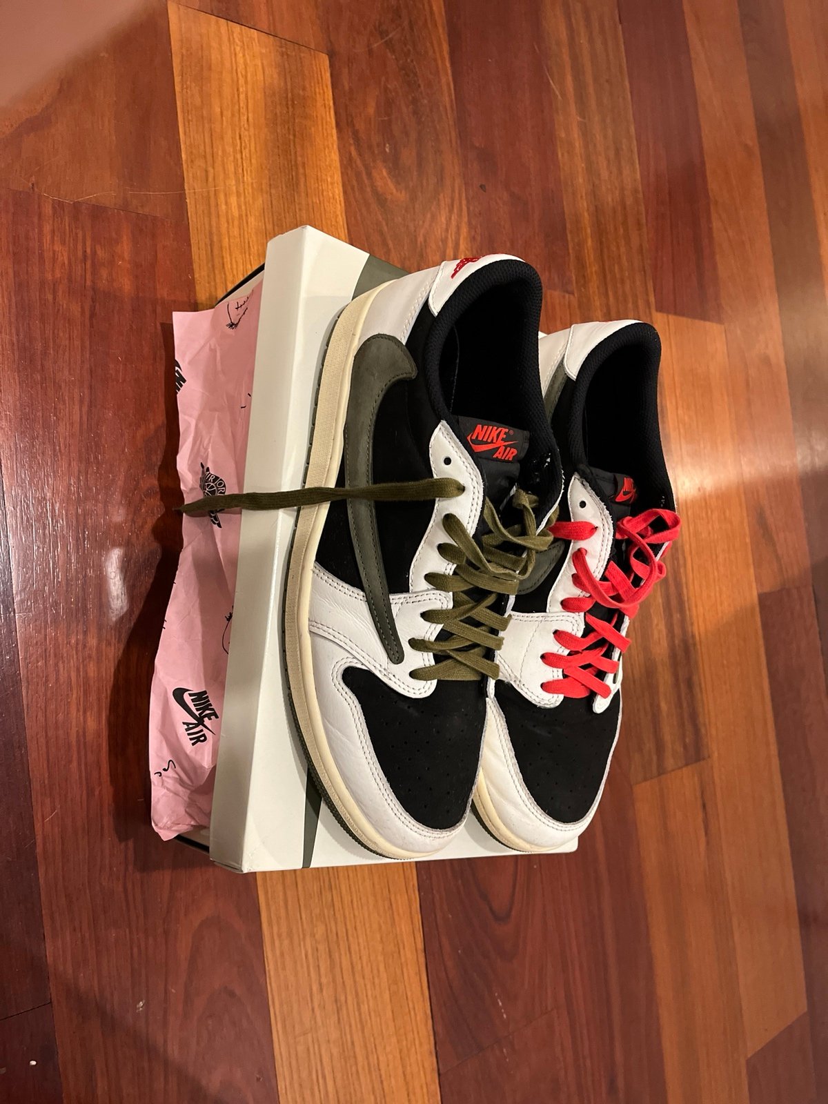 travis scott Jordan 1 low