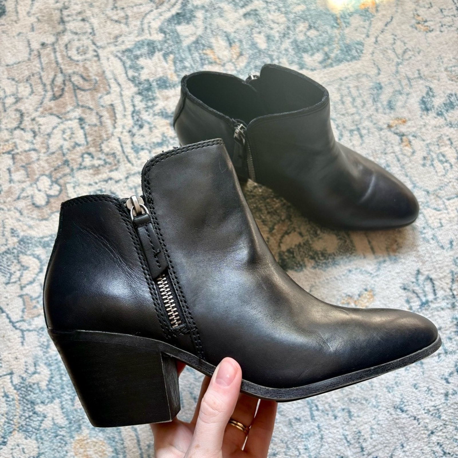 新品 House of Harlow 1960 ショートブーツ