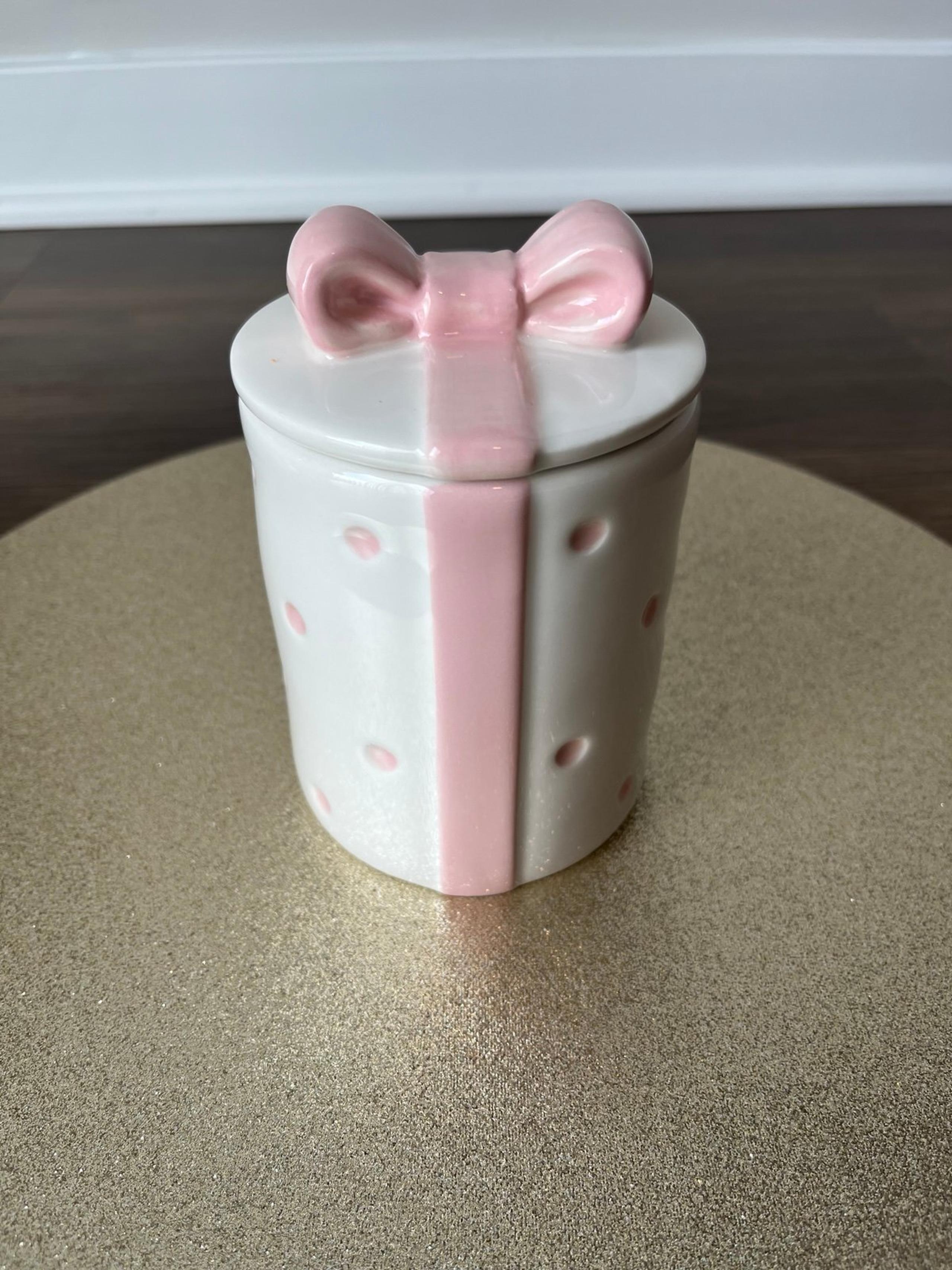 NWT Pink bow and polka dot canister $24
