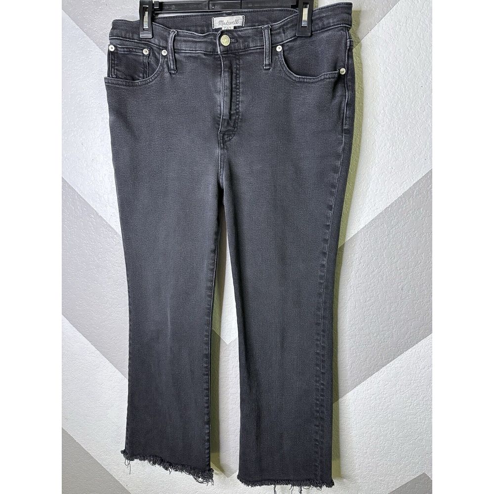 Madewell Women's black Mid-Rise Kick Out Jeans Size 31 Raw hem