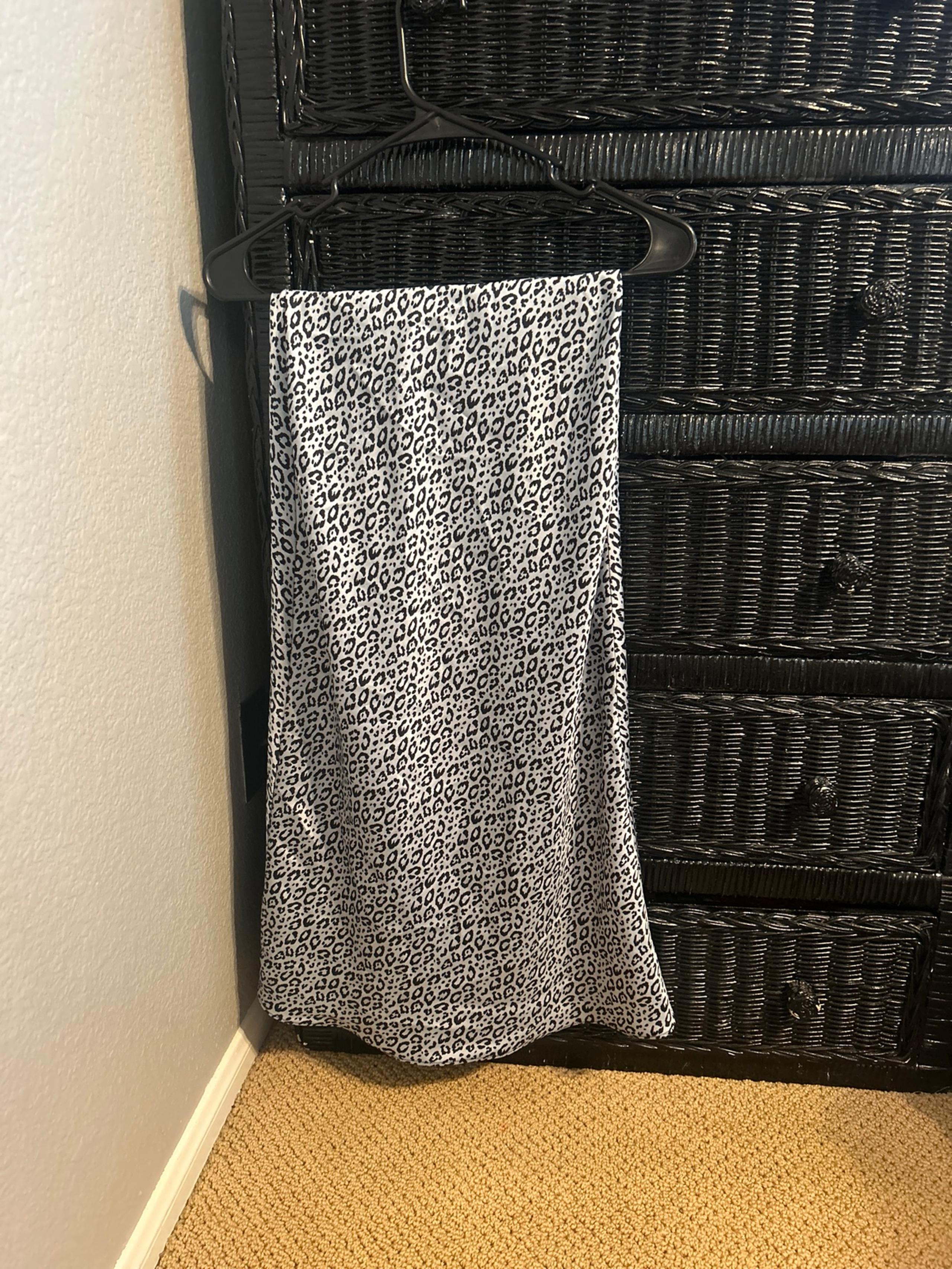 midi skirt - blue and black leopard print