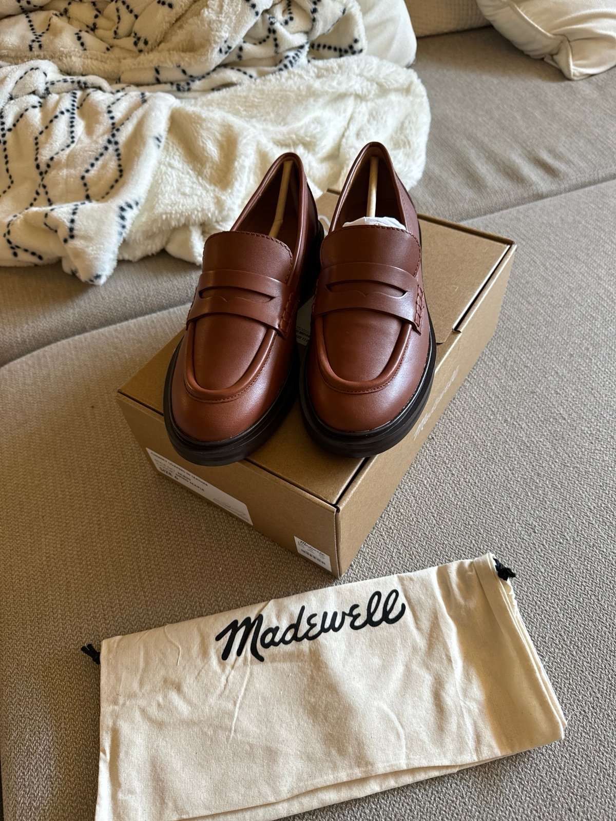 *BRAND NEW* Madewell Vernon Loafers with original box and dust bag