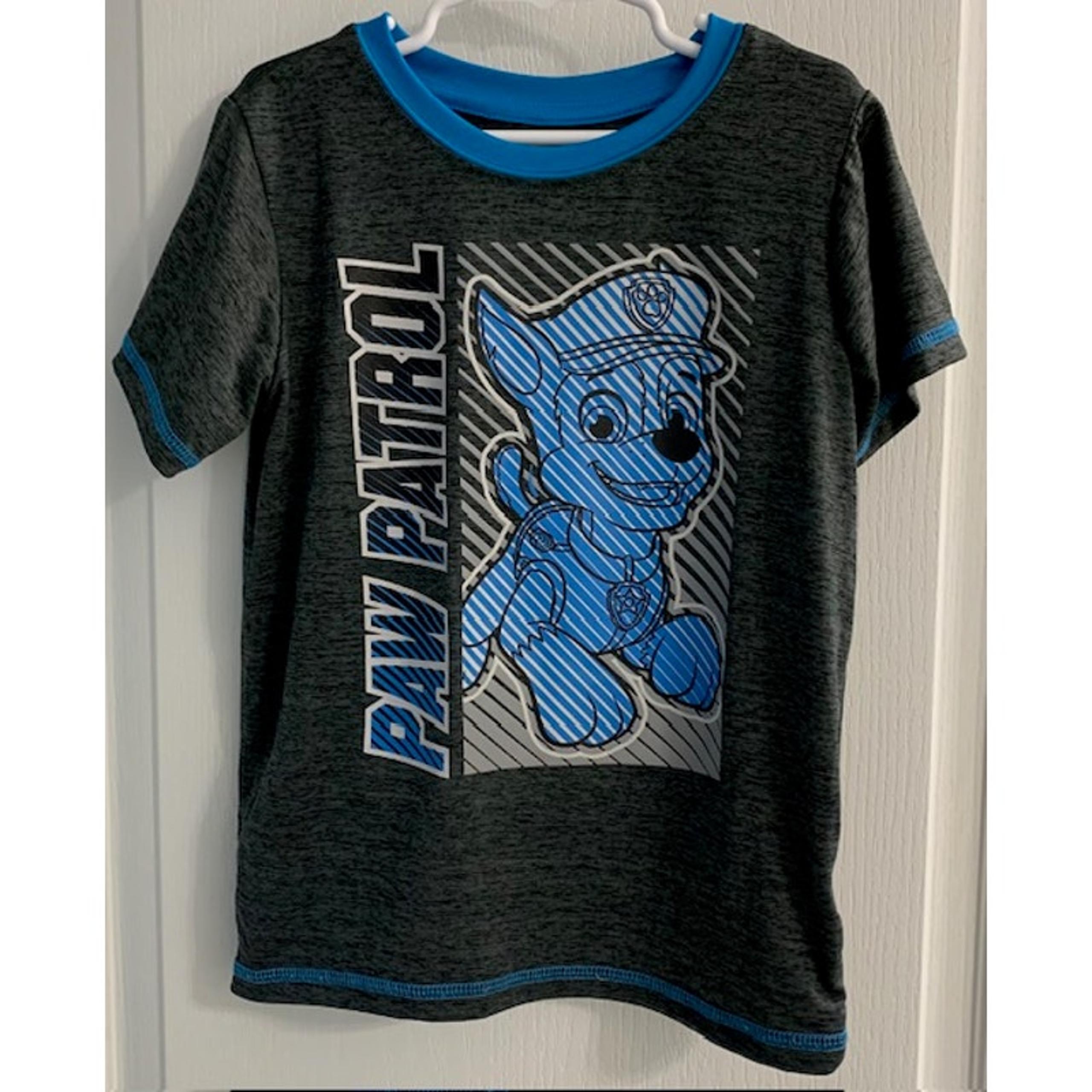 Nickelodeon "Paw Patrol" T-Shirt -  Boy's Size 7
