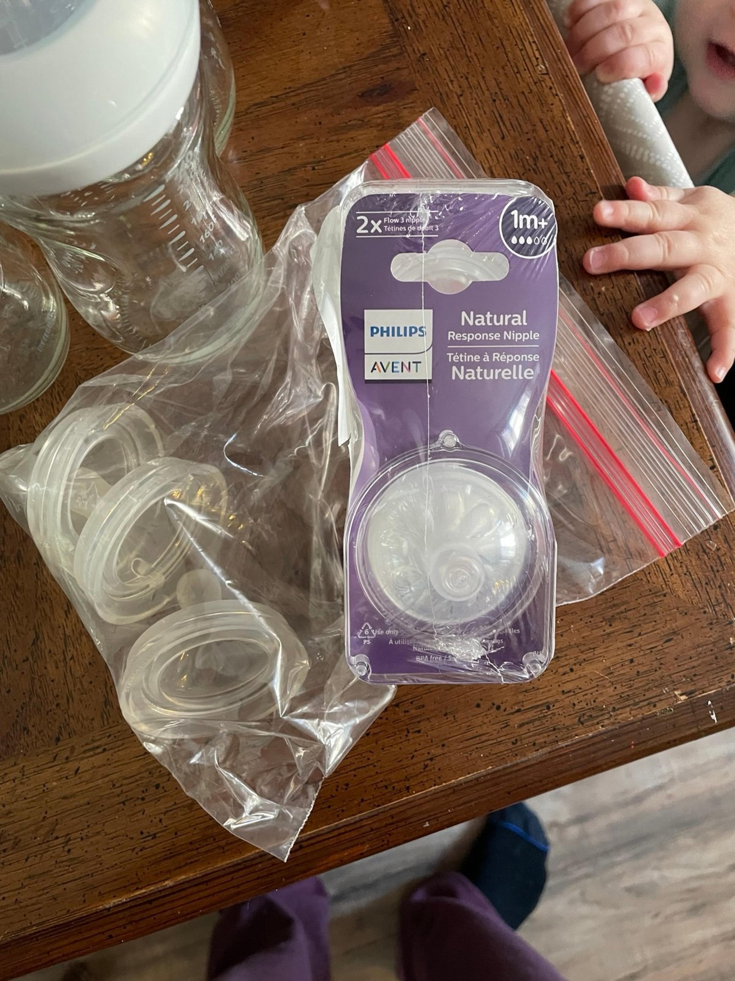 Advent bottle nipples Size 3