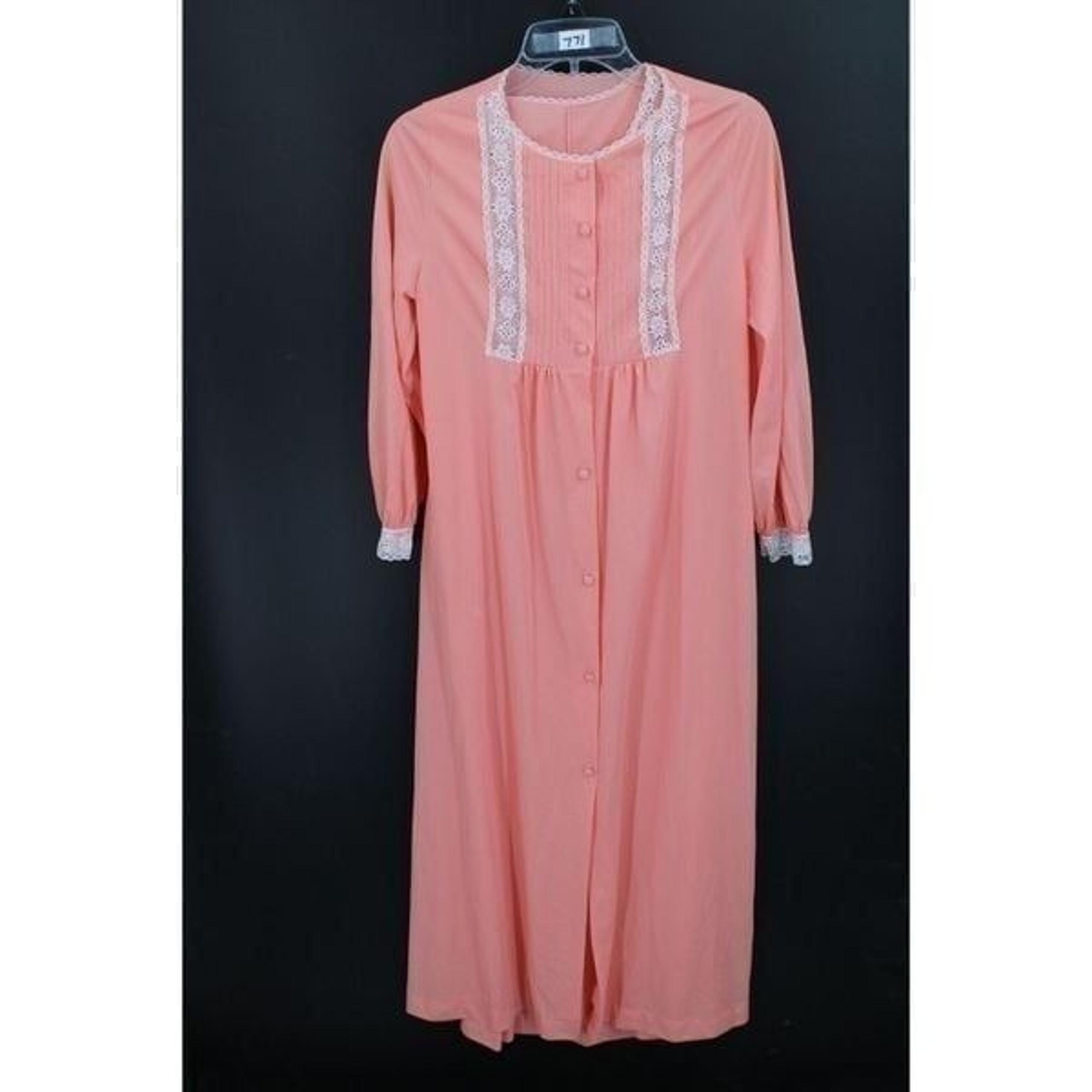 Vintage Gossard Artemis night gown and robe women's size small Peach With White