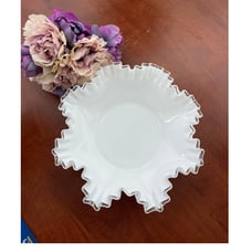 Round Double Crimped Bowl Silver Crest