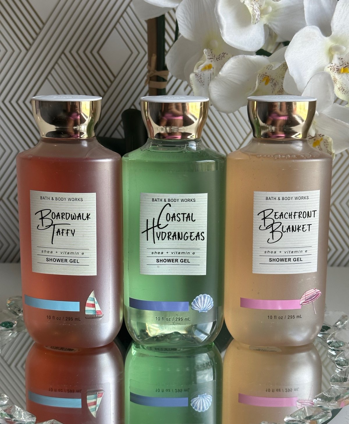 BATH AND BODY WORKS SUMMER SHOWER GELS