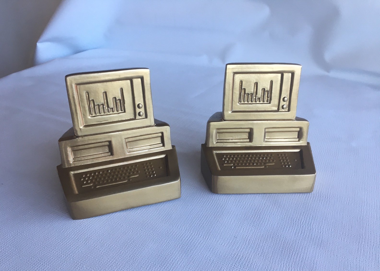 RARE! VINTAGE MCM Metallic Brass m Pm Craftsman Computer PC Design Book Ends