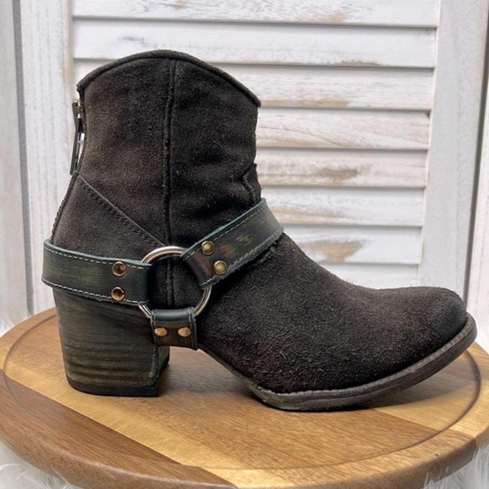 FREE BIRD l Let your Spirit Guide You Ankle Western Boot Size 6 Boho Country