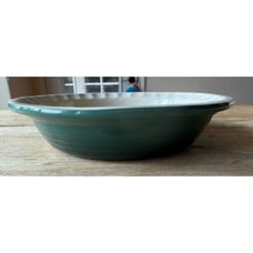 Le Creuset Stoneware Pie Dish 9 Dimpled Edges, Artichaut Green NEW