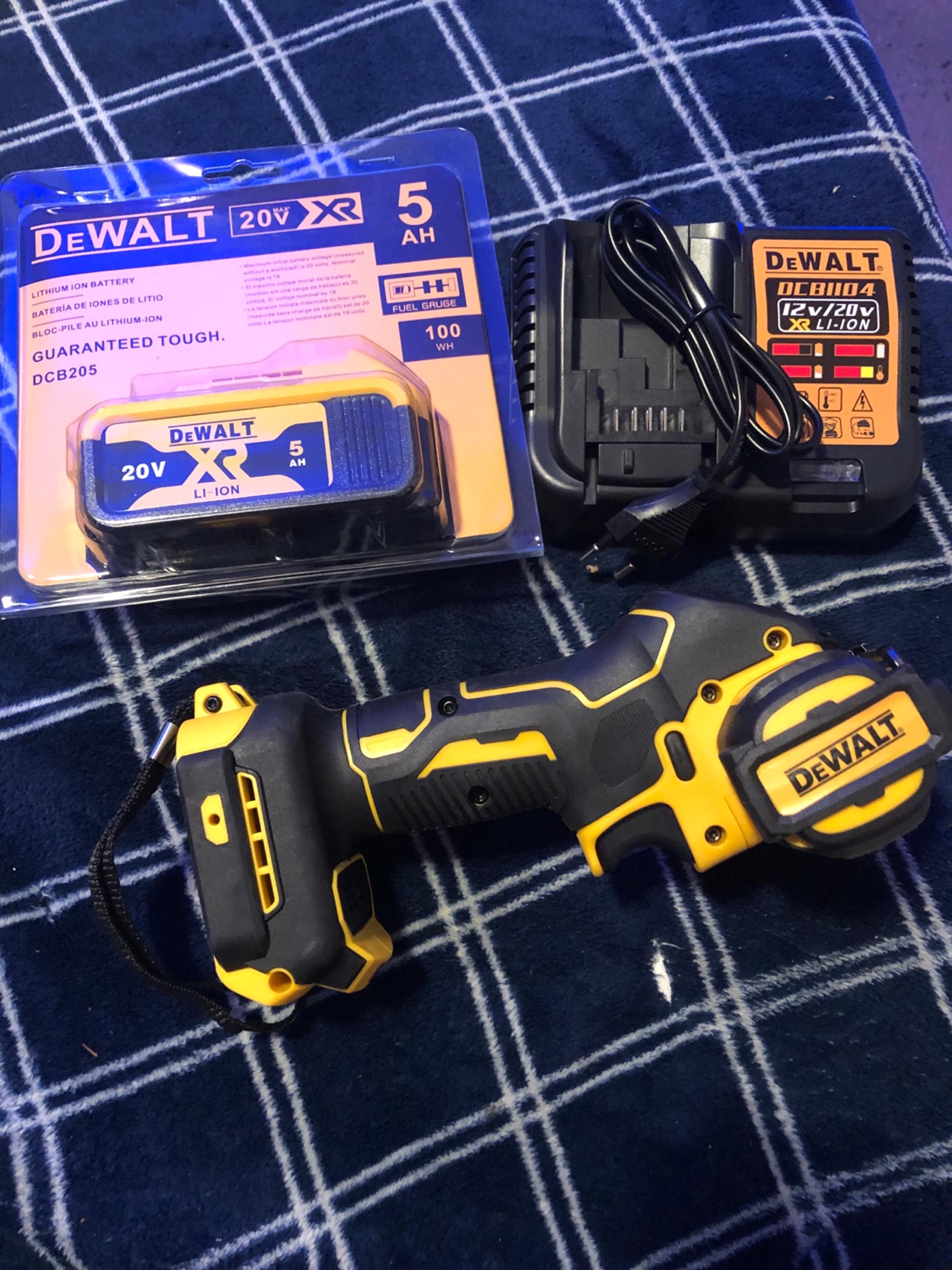DeWalt DCS438B 20V XR 3” Compact Grinder + 5.0AH Battery & Charger