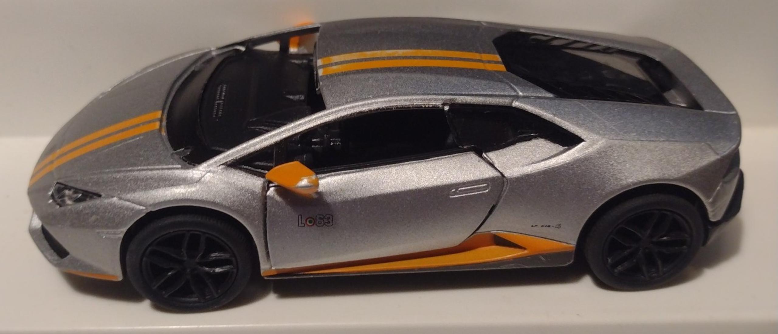 Kinsmart Lamborghini Huracan LP610-4 AVIO Diecast Model Toy Car 1:36 Grey