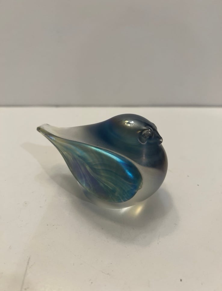 Vintage Zellique Studio Iridescent Art Glass Bird SIGNED Feb 1982 Paperweight