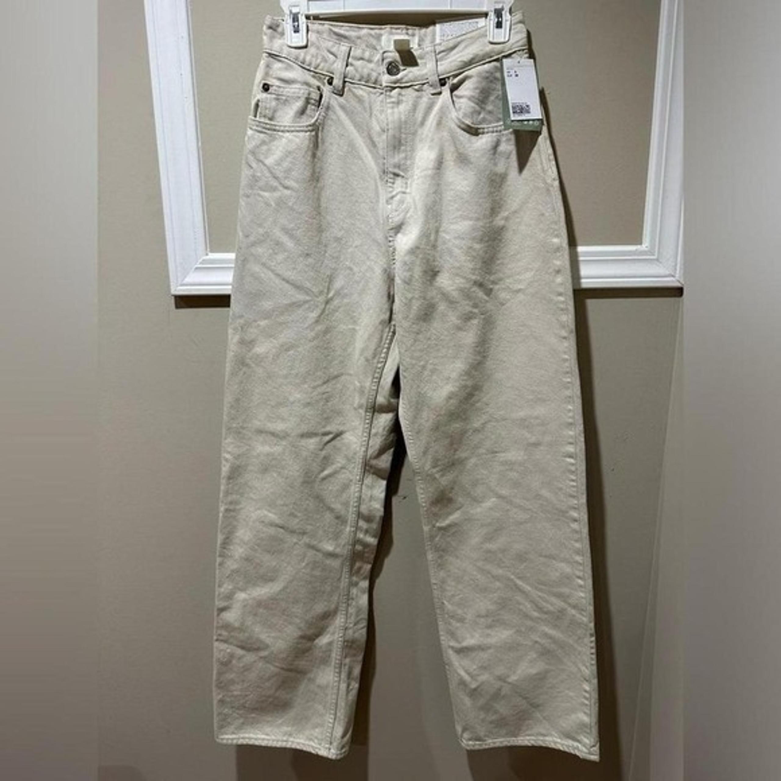 NWT H&M jeans FEW STAINS