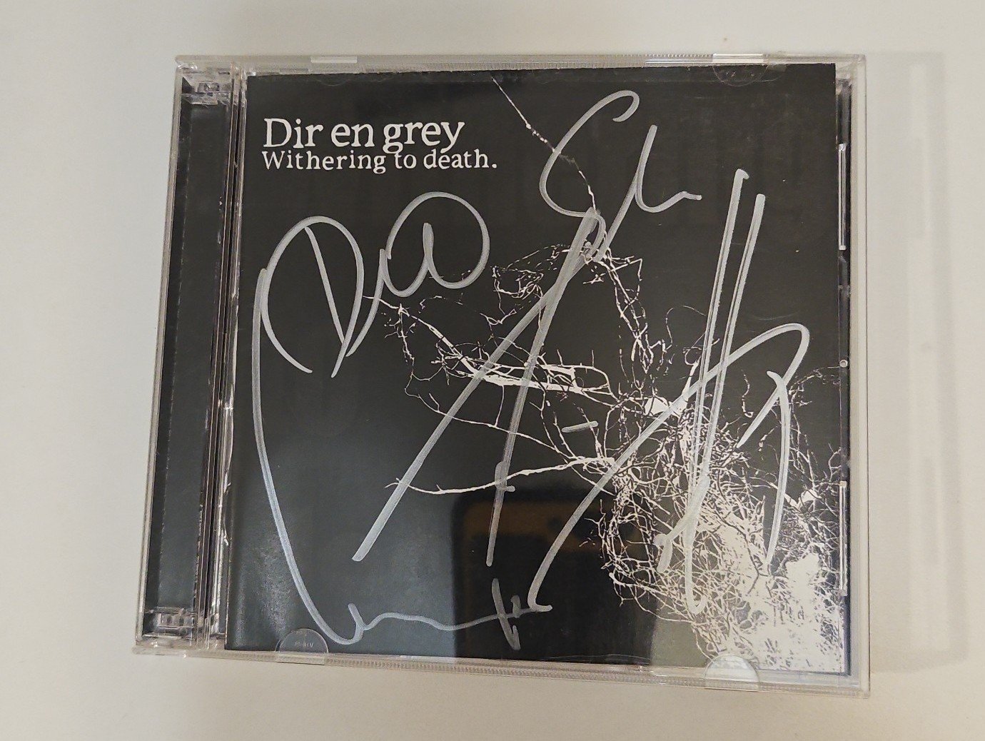 Dir En Grey – Withering To Death CD and DVD (signed!)