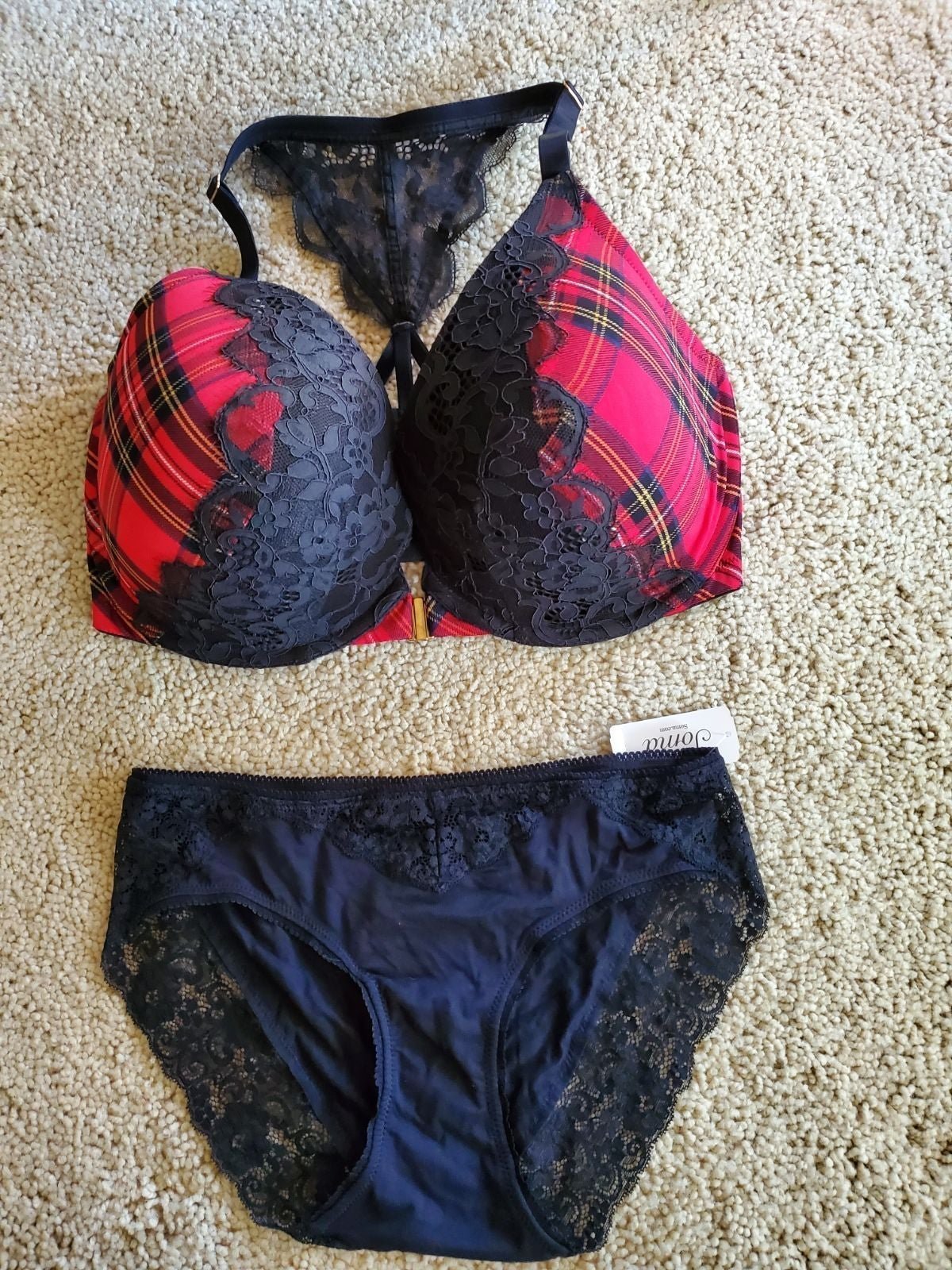 Cacique Soma Bra Panty Set! 38G