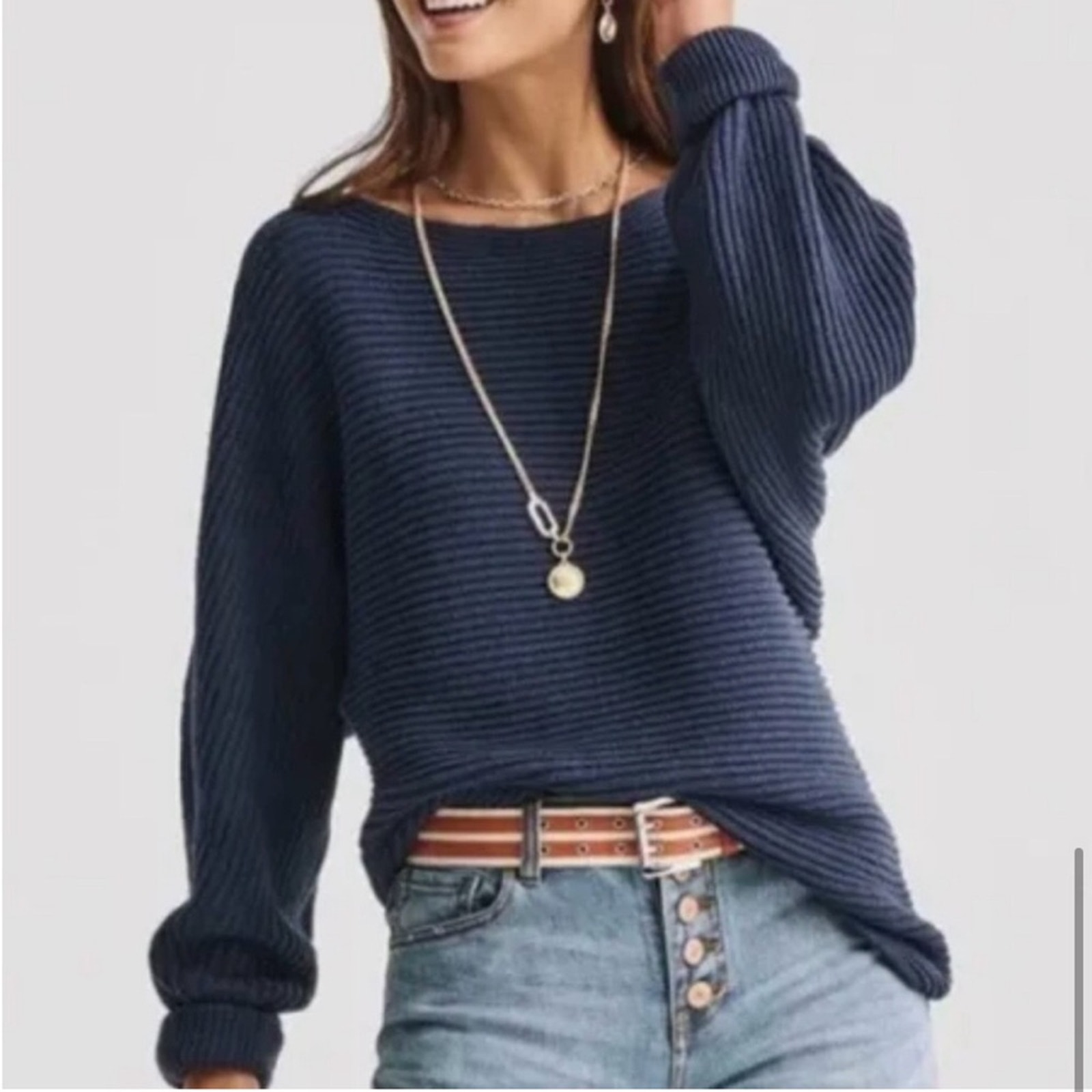 Cabi Utopia dark blue ribbed knit asymmetrical hem sweater size Medium #6232