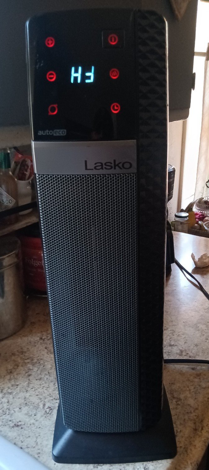 Lasko Elite Ceramic Oscillating Tower Space Heater with Timer (no remote)