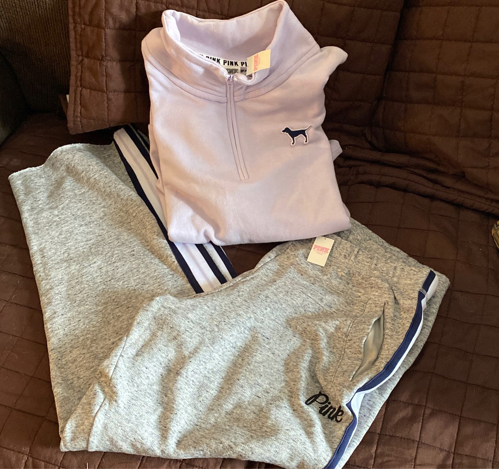 Bnwt boyfriend style VS outfit large lav