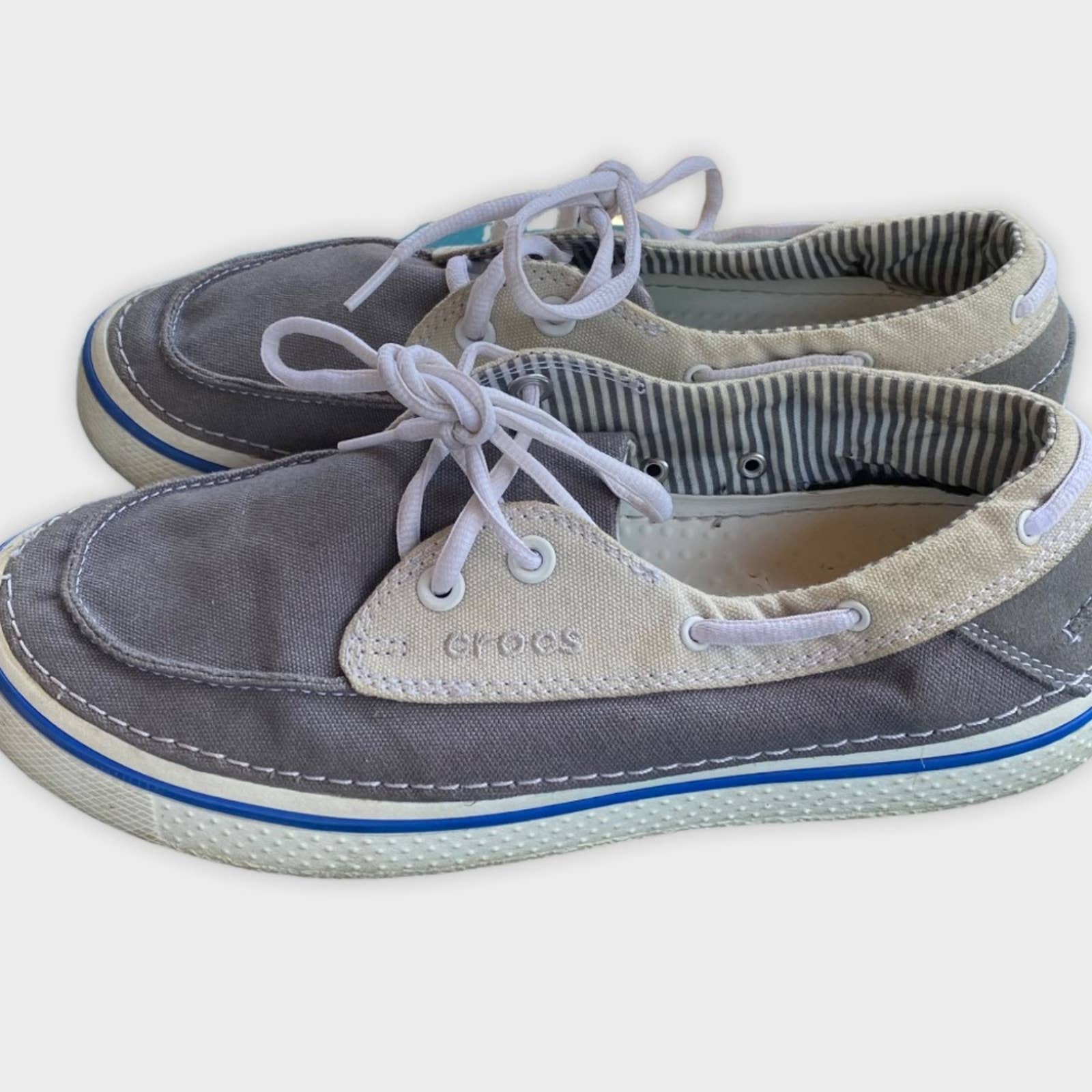 Crocs men's gray chambray lace up casual boat shoes size 10