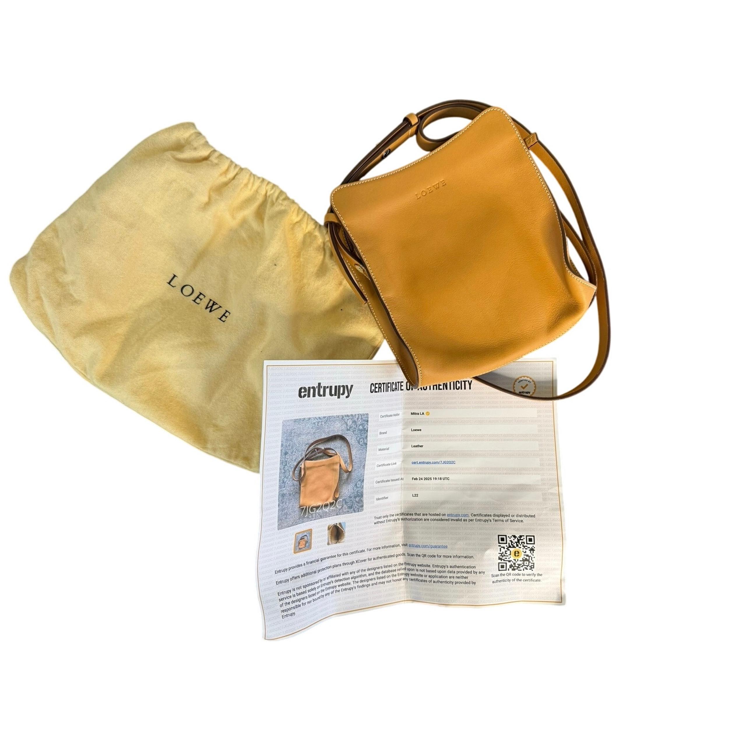 Loewe Pocket Sholder Bag in Caramel Leather