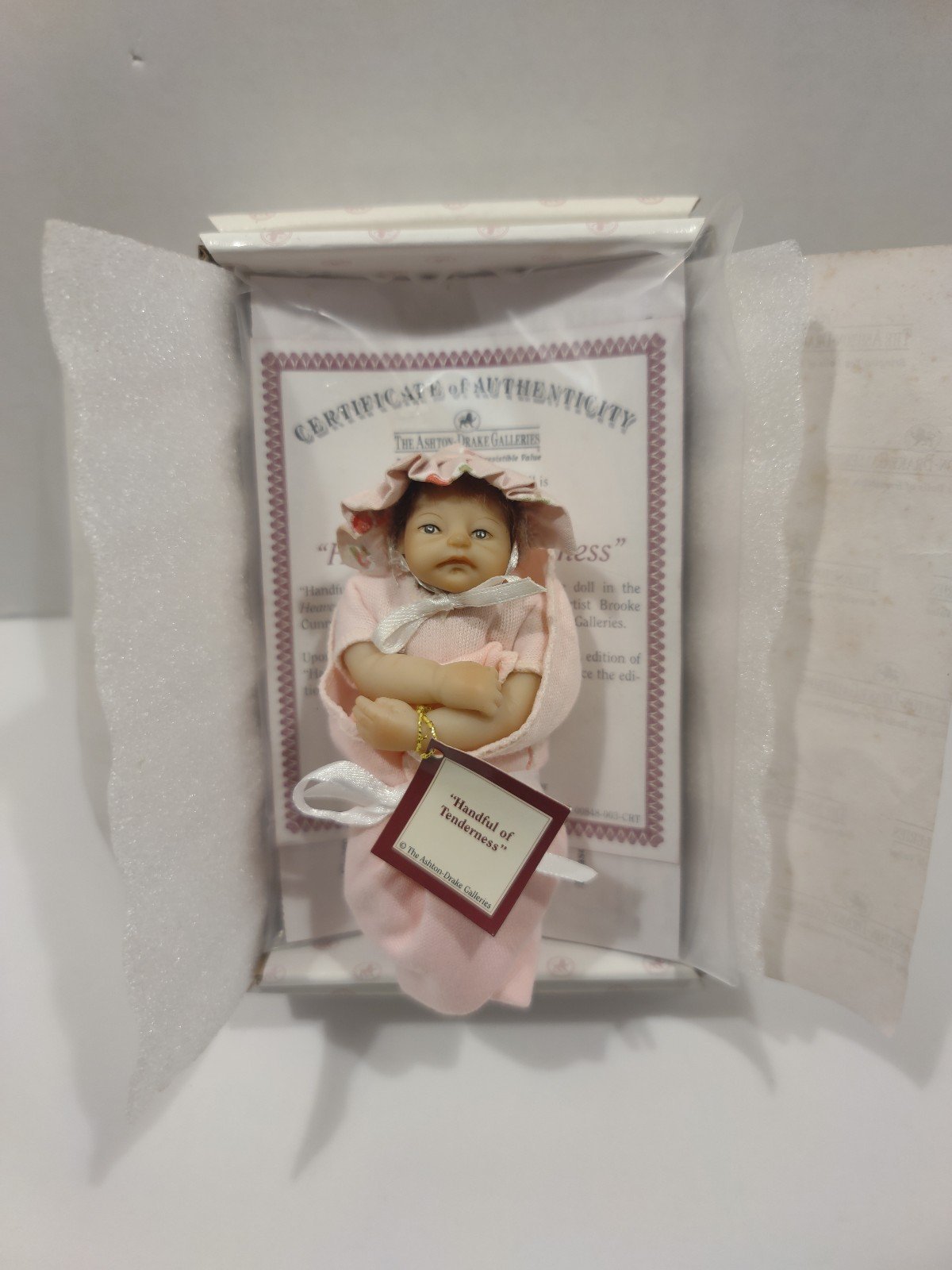 Ashton Drake Heavenly Handfuls Handful of Tenderness Doll New in Original Box
