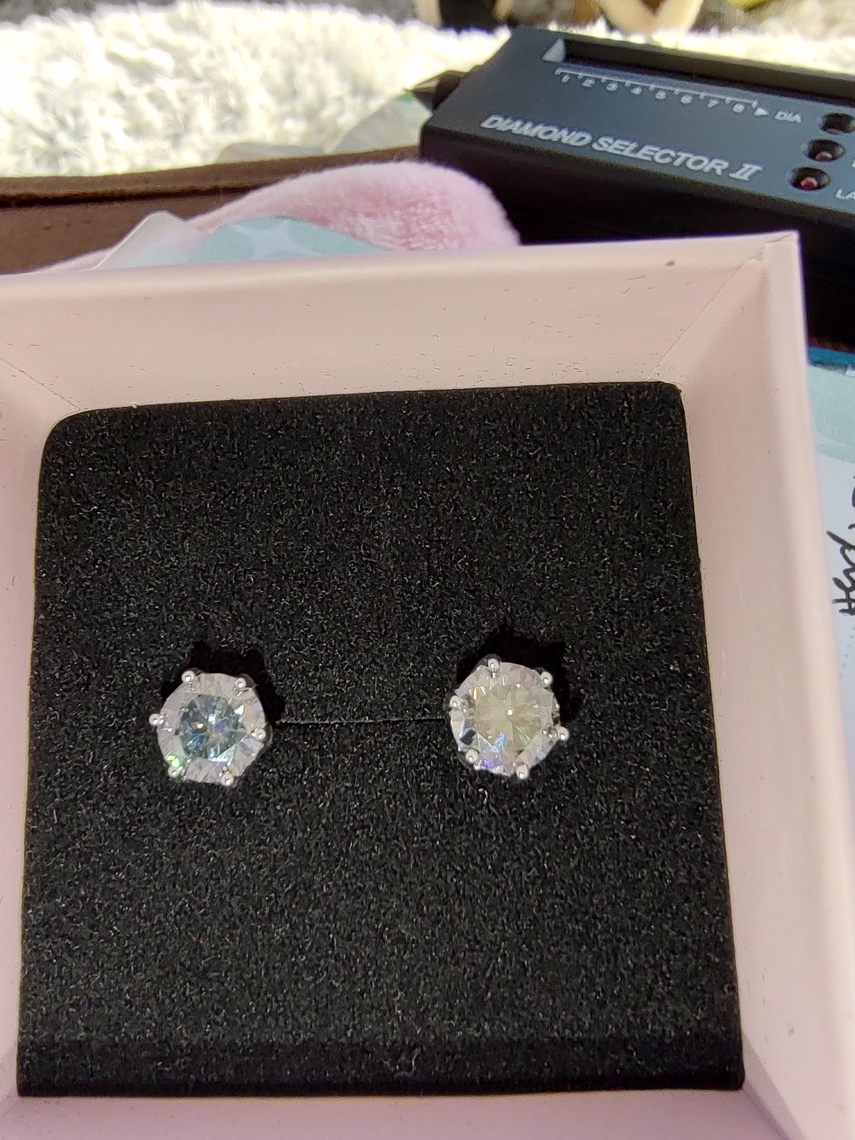 A MOST WONDERFUL PAIR OF 1CT GRAY MOISSANITE DIAMOND EARRINGS...THEY SHINE SO!!!