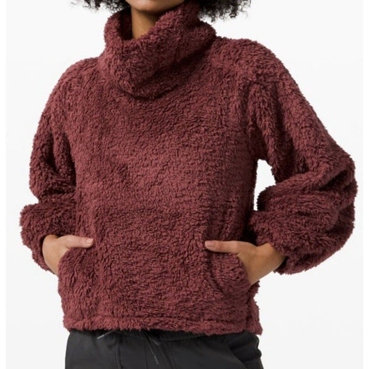 Lululemon Warmth Restore Sherpa Pullover Womens Size XS/S Savannah Red Fleece