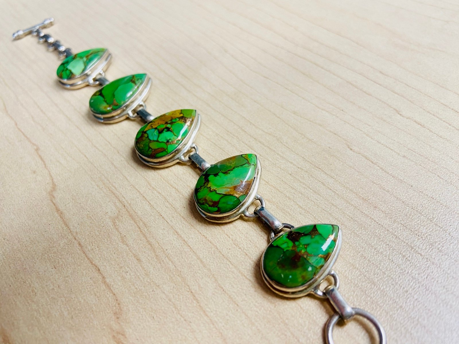 Sterling silver vintagegreen turquoise bracelet