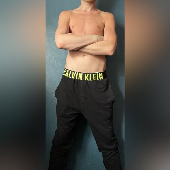 Men’s Calvin Klein Intense Power Joggers in Black/Neon Yellow - Size Small, NWOT