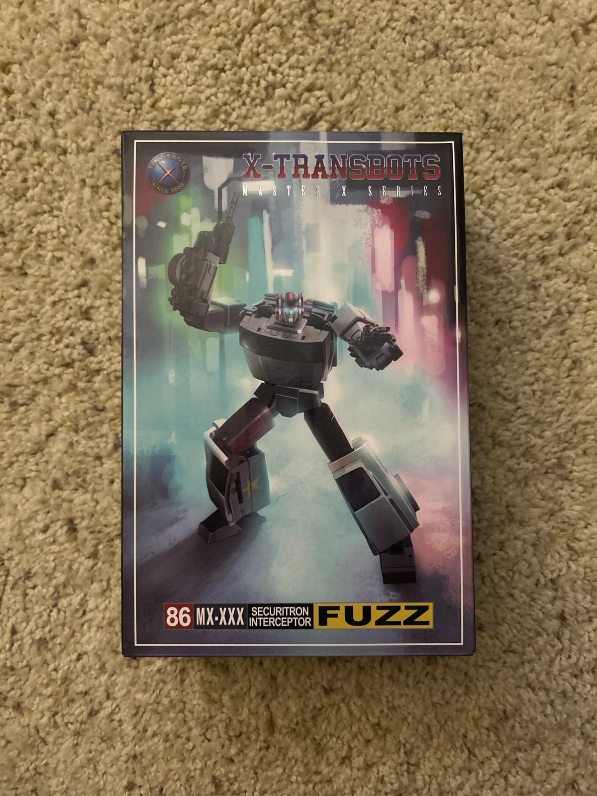 X-Transbots MX-30 Fuzz (Streetwise)