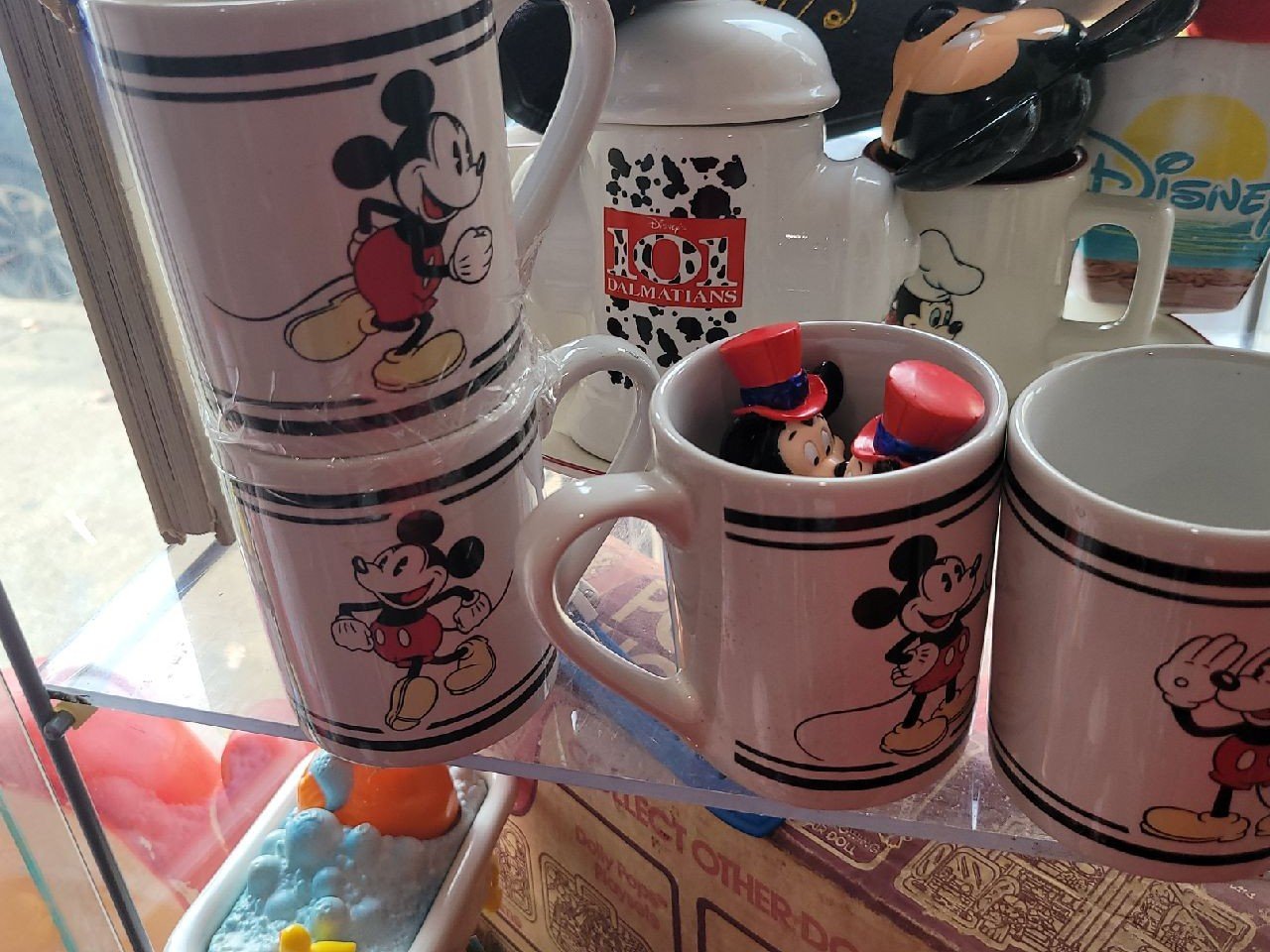 Gibson Walt Disney Mickey Mouse Mug set of 4