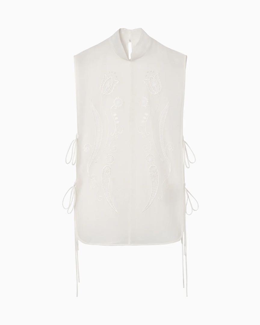 Mame Kurogouchi Sheer Embroidery Vest - white
