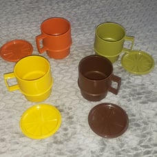 4 Vintage Tupperware Stackable Mugs & Lids/Coasters - Autumn Harvest