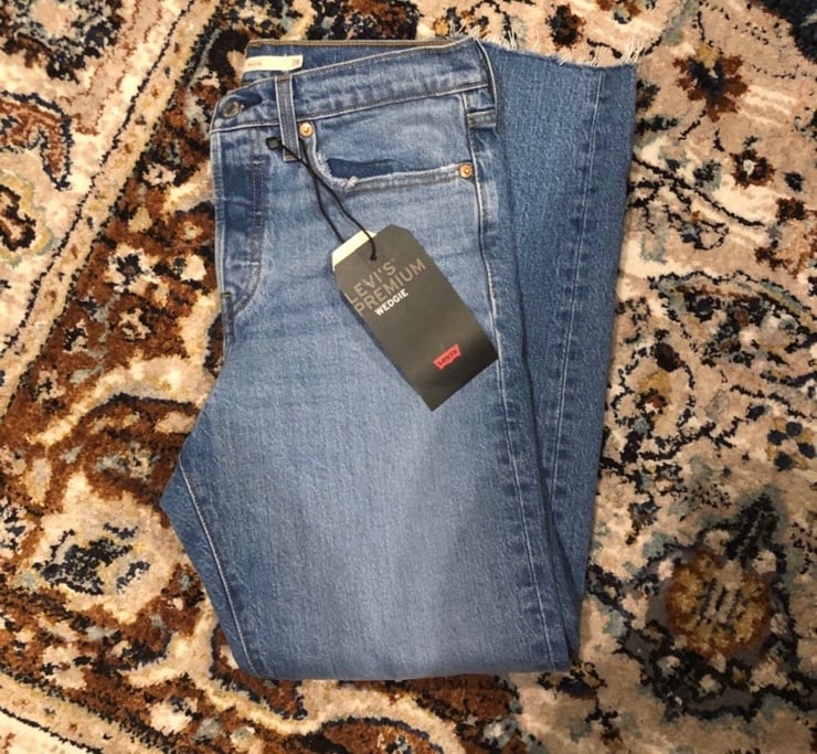 Levi Wedgie Icon Jeans
