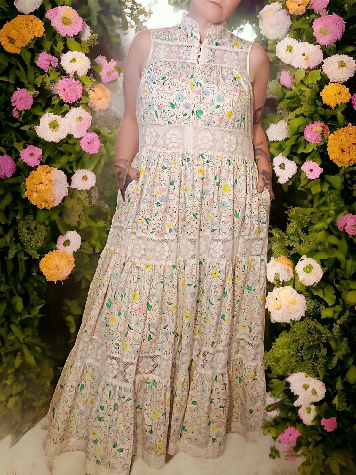 Vintage 1970s 1980s Lace Floral Print Maxi Dress Plus Size David Brown