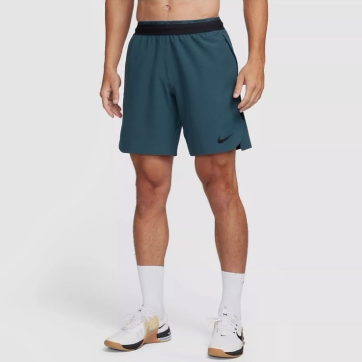 Nike Dri-FIT Flex Rep Pro 8 Unlined Training Shorts, Size S