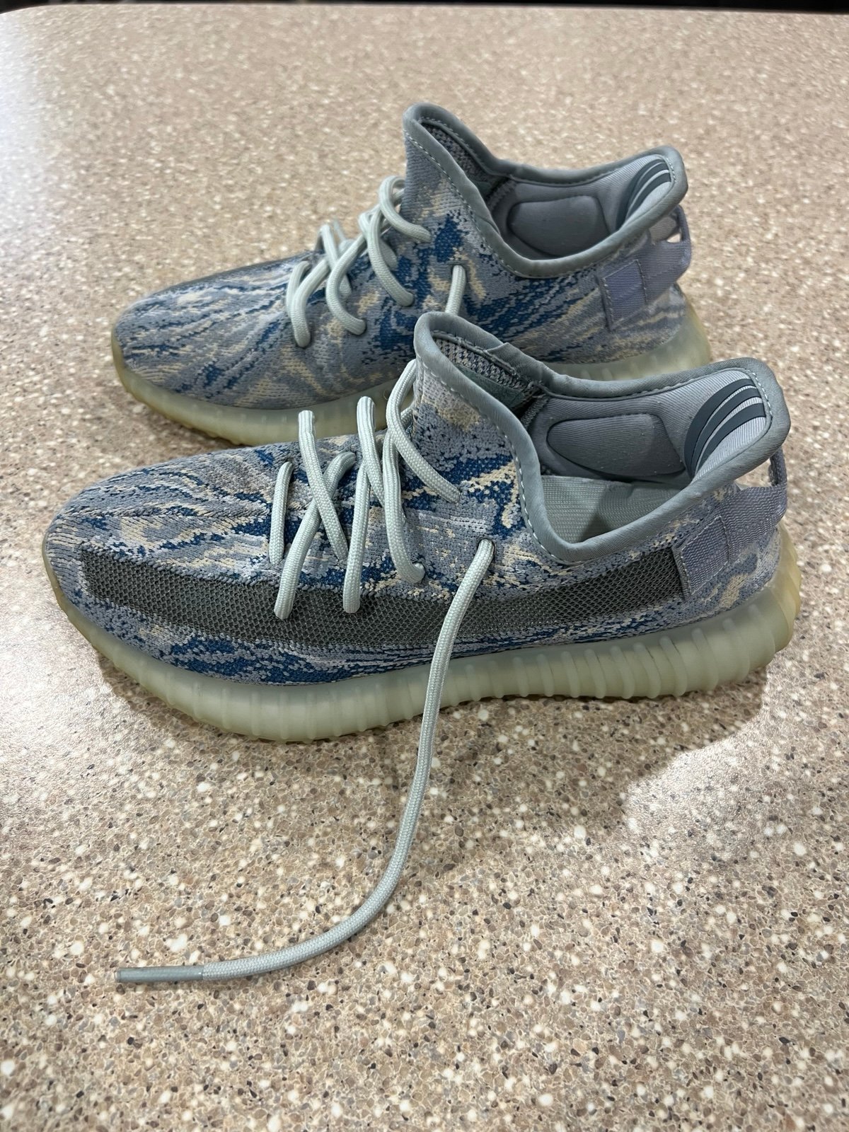 Adidas Yeezy 350 frost blue