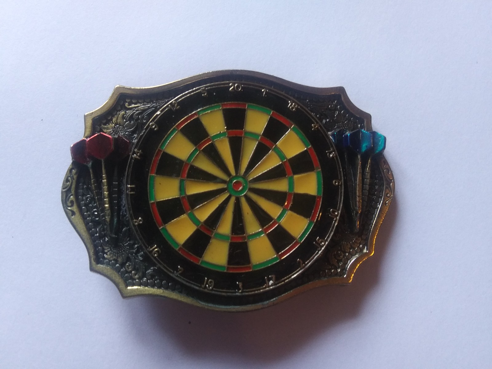 Dartboard belt buckle