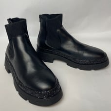 NWOB Steve Madden Black Ankle Boots with Glitter Sole, Size 4M
