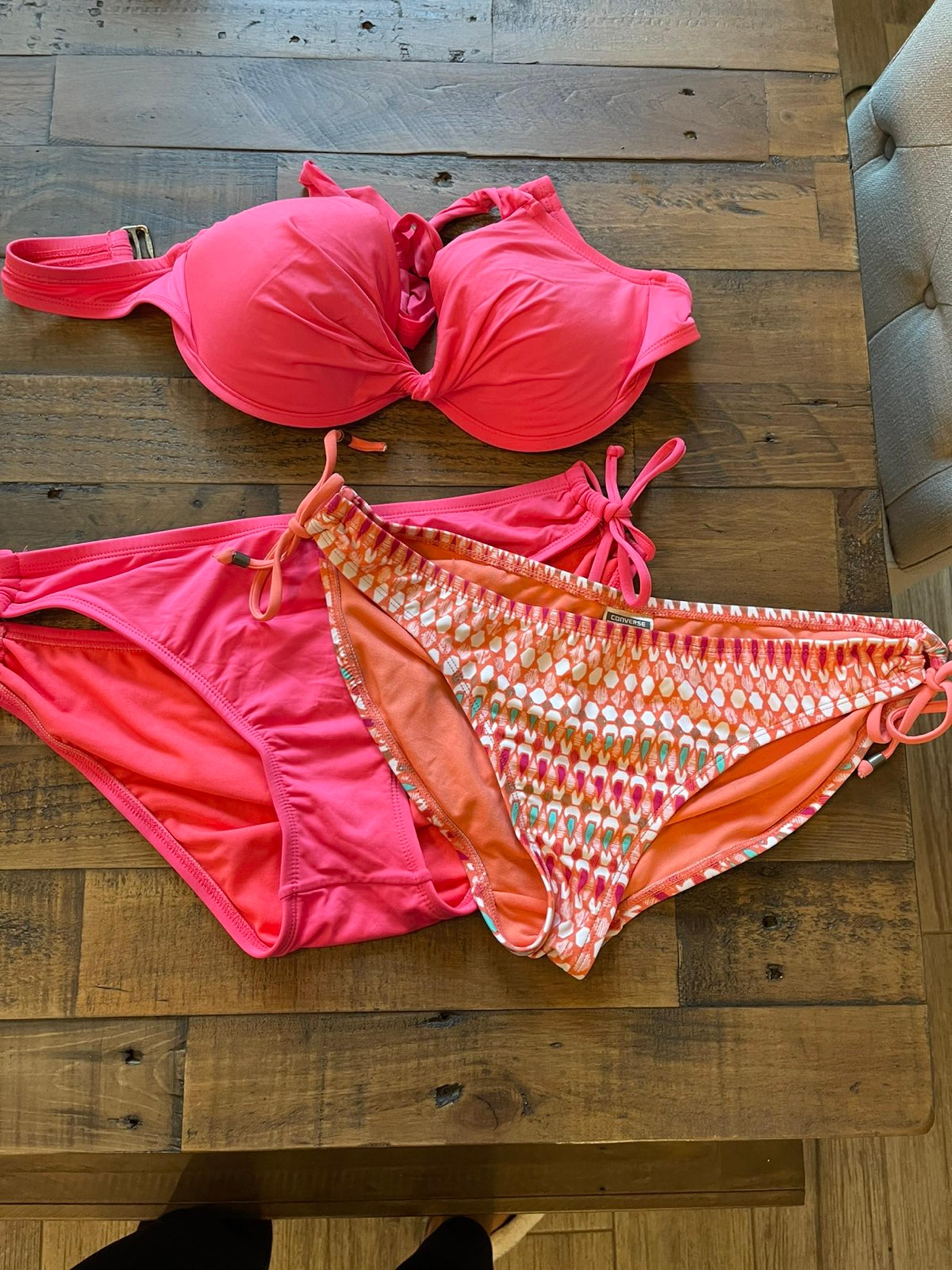 Coral bikini set
