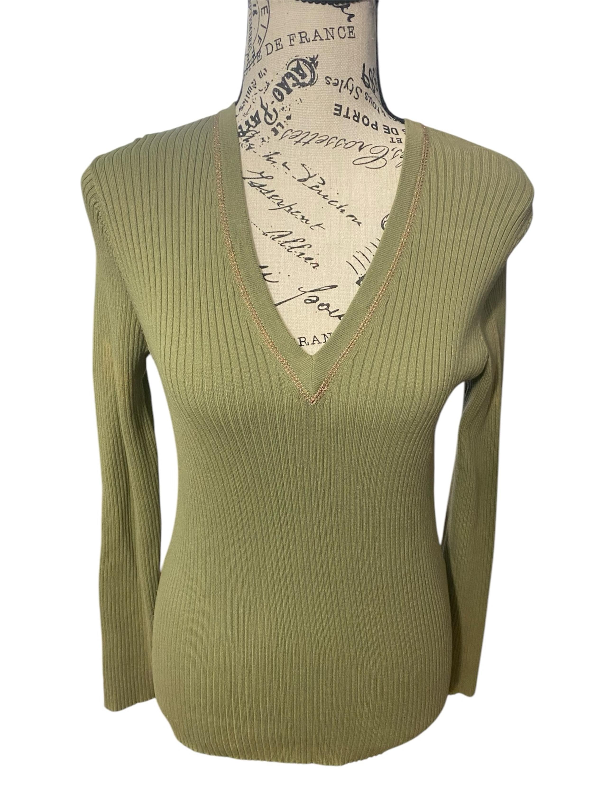 Liz Claiborne Green Ribbed V-Neck Sweater in M