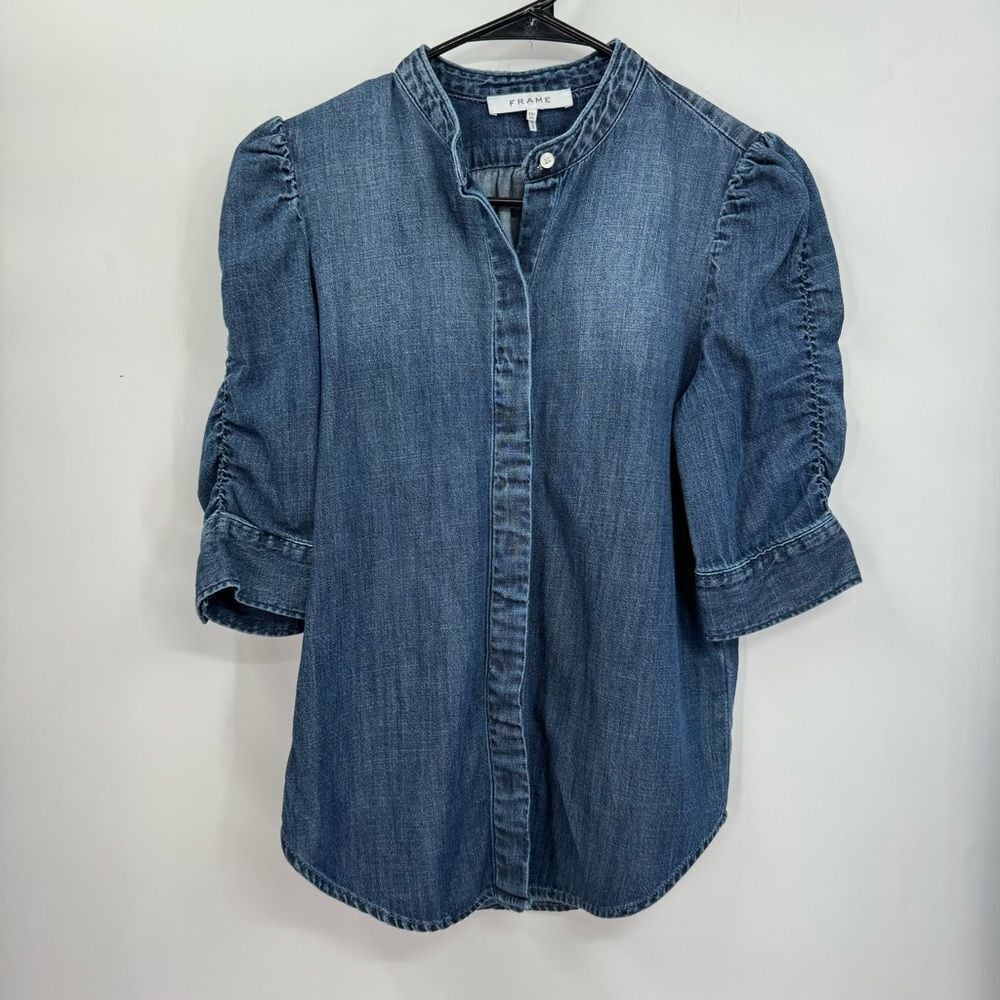 FRAME DENIM JOANIE ChAMBRAY SHIRT SIZE XS