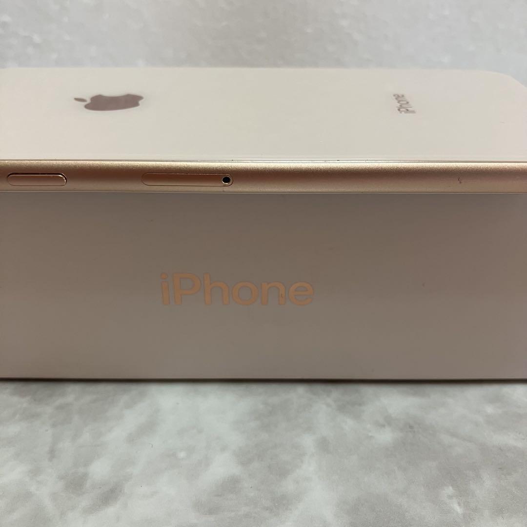 Apple iPhone 8 Gold, 64GB, with box, SoftBank