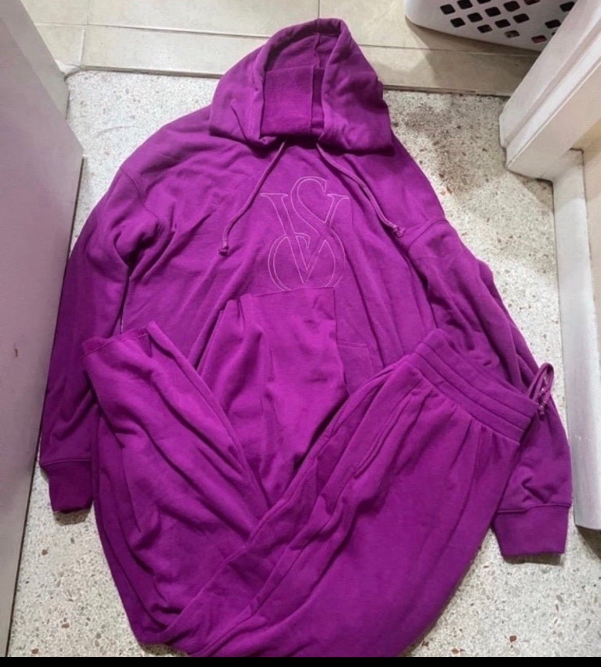 Victoria’s Secret set new with tags size L